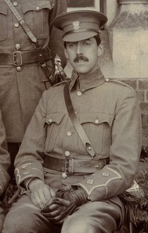 Lieut R.P. Medley - May 1912