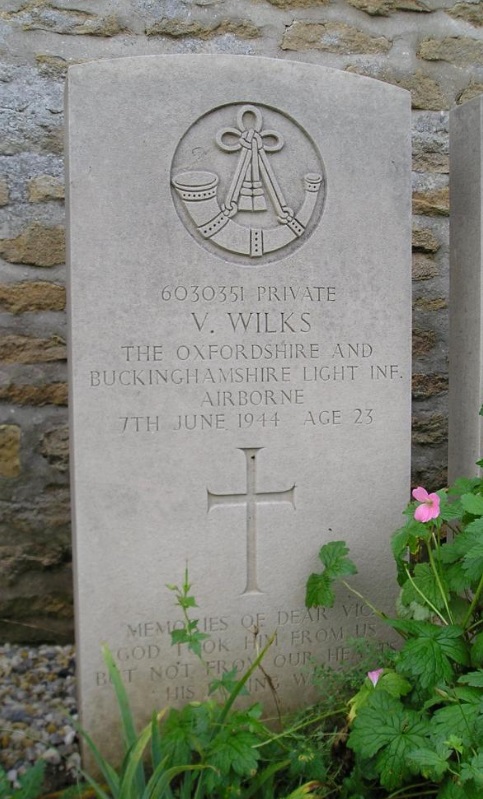 Victor Wilks Headstone